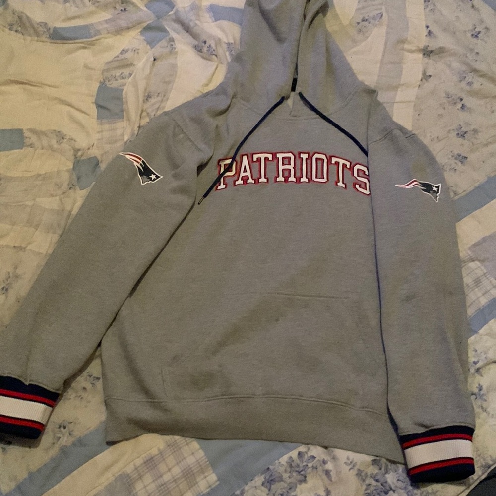 patriots hoodie for people that are into sports